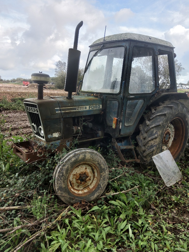 /photos/33152333320191015_Ford 7600 2 .jpg